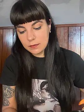 Lucecitalove online show from October 16, 2025, 12:39 pm