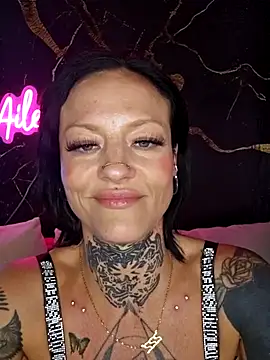 Peach420live online show from May 31, 2026, 8:32 pm
