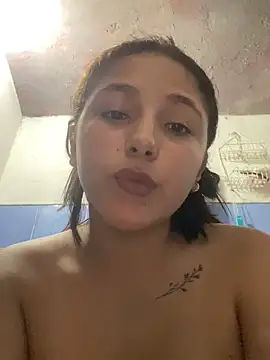 melissa milkk online show from October 18, 2025, 7:58 pm