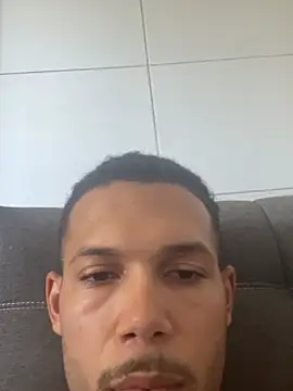 MCLZK online show from March 6, 2026, 6:48 pm