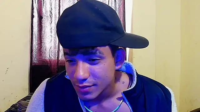 danni scoot online show from June 3, 2026, 6:24 pm