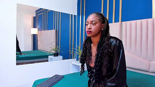 AmaraFierce online show from October 21, 2025, 11:22 am