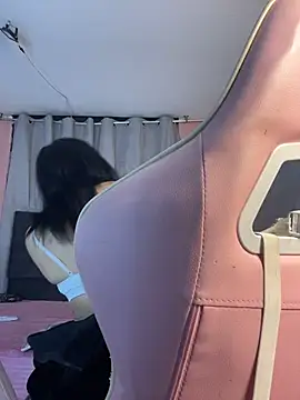 Veeronica  online show from November 9, 2025, 12:42 am