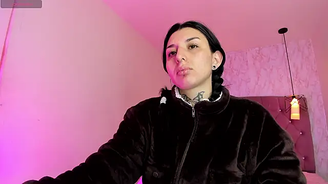 Iris  77 online show from January 10, 2026, 12:07 pm