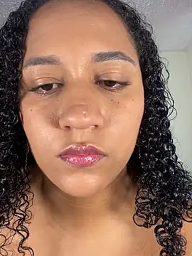 jesicamonroe44 online show from October 23, 2025, 1:32 pm