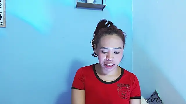 Snapshot of luna_hawks chatting on October 29, 2025, 8:05 am luna hawks online show from October 29, 2025, 8:05 am