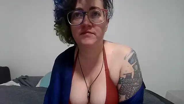 daniak90 online show from October 4, 2025, 1:53 pm