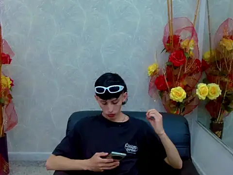 Snapshot of thaigo_twink38 chatting on October 8, 2025, 3:26 am thaigo twink38 online show from October 8, 2025, 3:26 am