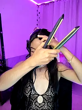 tamara vald online show from October 26, 2025, 4:07 am