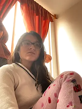 Snapshot of valka_milk chatting on October 9, 2025, 4:38 pm valka milk online show from October 9, 2025, 4:38 pm