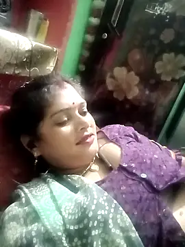 Snapshot of Na_shreya chatting on October 2, 2025, 3:19 pm Na shreya online show from October 2, 2025, 3:19 pm