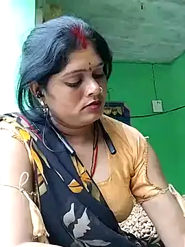 Snapshot of Na_shreya chatting on October 21, 2025, 11:33 am Na shreya online show from October 21, 2025, 11:33 am