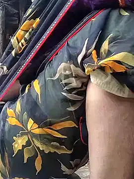 Snapshot of Na_shreya chatting on October 26, 2025, 3:45 am Na shreya online show from October 26, 2025, 3:45 am