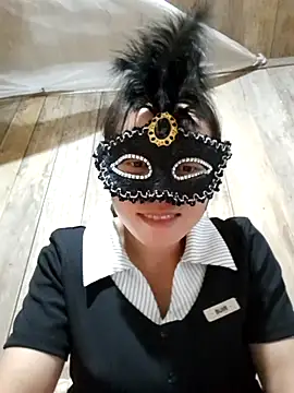 Snapshot of Tuyet_xx chatting on October 2, 2025, 6:31 am Tuyet xx online show from October 2, 2025, 6:31 am