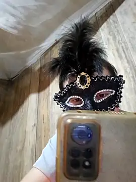 Snapshot of Tuyet_xx chatting on October 3, 2025, 1:52 pm Tuyet xx online show from October 3, 2025, 1:52 pm