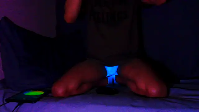 Snapshot of highinhtxx chatting on October 19, 2025, 5:41 am highinhtxx online show from October 19, 2025, 5:41 am