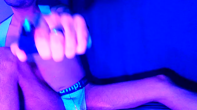 Snapshot of highinhtxx chatting on October 23, 2025, 4:34 am highinhtxx online show from October 23, 2025, 4:34 am