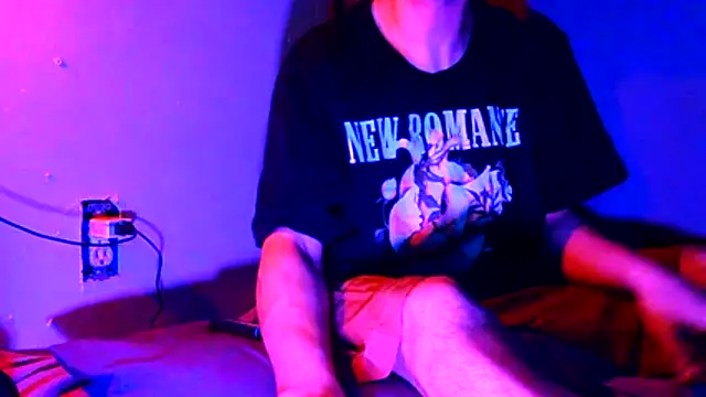 Snapshot of highinhtxx chatting on October 24, 2025, 9:22 pm highinhtxx online show from October 24, 2025, 9:22 pm