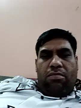 karan kapoor 09876 online show from November 7, 2025, 9:09 am