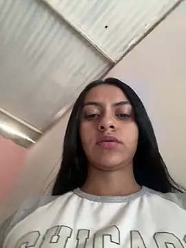 miluwatson online show from February 11, 2026, 8:25 pm