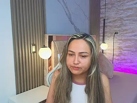 Snapshot of lila_cute1 chatting on October 5, 2025, 11:52 am lila cute1 online show from October 5, 2025, 11:52 am