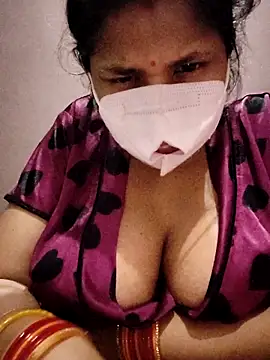 Snapshot of Hot__bhabhi_99 chatting on November 7, 2025, 5:35 pm Hot bhabhi 99 online show from November 7, 2025, 5:35 pm