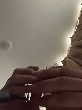 Snapshot of silentasachurchmouse chatting on November 16, 2025, 10:37 pm silentasachurchmouse online show from November 16, 2025, 10:37 pm