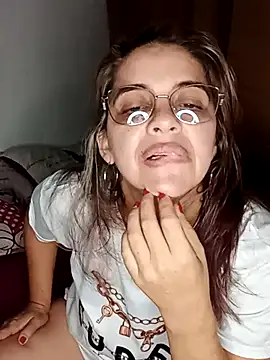 AdiniTA  Hot online show from October 4, 2025, 5:05 am