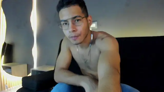 Jaybrown  1 online show from November 18, 2025, 11:14 am