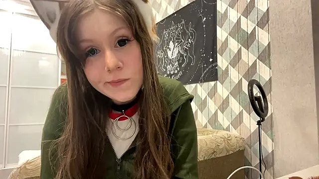 RebelKitsune online show from October 15, 2025, 7:03 pm