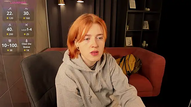 Freirenee online show from November 23, 2025, 1:22 pm