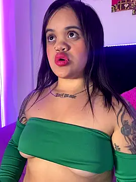 Snapshot of Sussyroxxx chatting on October 11, 2025, 7:07 am Sussyroxxx online show from October 11, 2025, 7:07 am