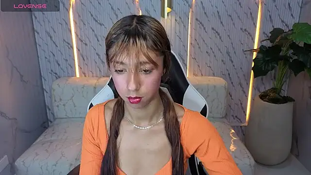 Snapshot of Terry_tx chatting on October 11, 2025, 12:47 pm Terry tx online show from October 11, 2025, 12:47 pm