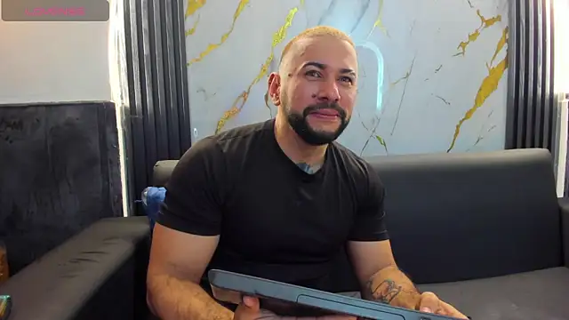 isaac franko online show from November 8, 2025, 9:24 pm