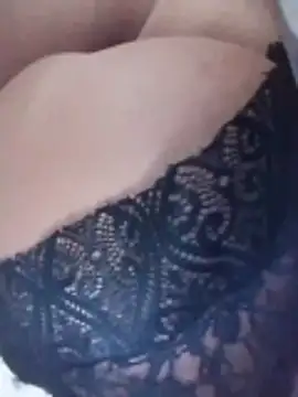 misteriosabb000 online show from April 14, 2026, 10:32 am