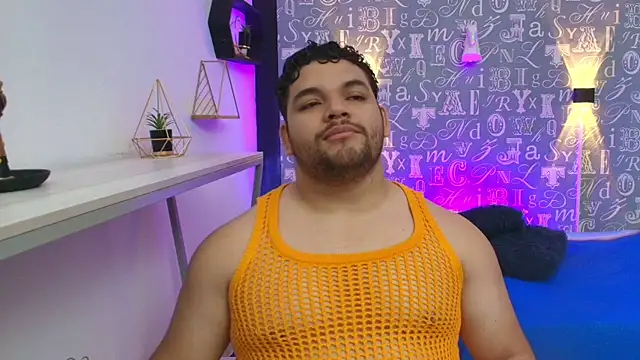 Adonis Walker online show from October 8, 2025, 7:33 pm