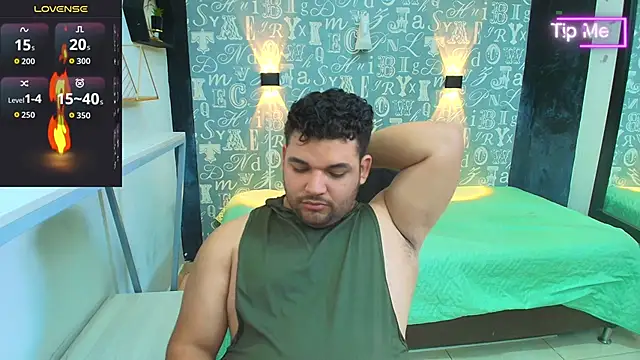 Adonis Walker online show from November 7, 2025, 7:47 pm