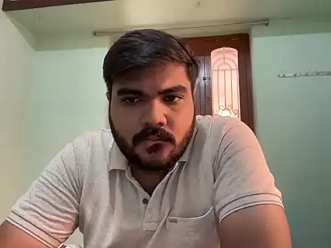 Romeo Sam2 online show from November 12, 2025, 5:52 am