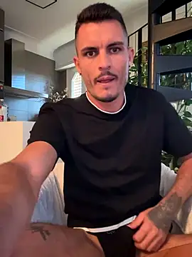 Snapshot of WildFlame2525 chatting on October 6, 2025, 9:29 am WildFlame2525 online show from October 6, 2025, 9:29 am