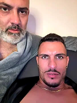 Snapshot of WildFlame2525 chatting on October 18, 2025, 9:04 pm WildFlame2525 online show from October 18, 2025, 9:04 pm