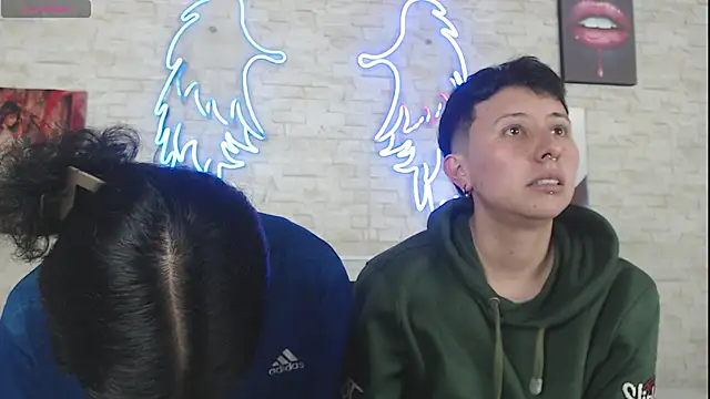 Gaby and Mei online show from November 13, 2025, 4:22 am