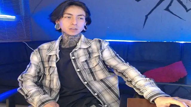 Kuregari xs online show from November 8, 2025, 4:34 am