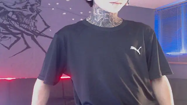 Kuregari xs online show from November 12, 2025, 6:14 am