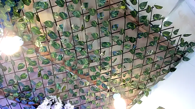 Spicymixxx06 online show from October 6, 2025, 8:06 pm