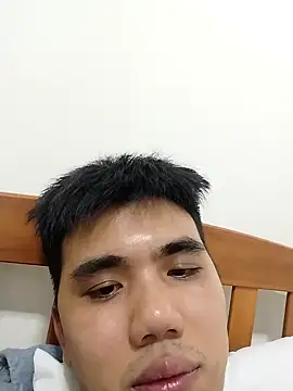 Snapshot of henry9933 chatting on October 30, 2025, 12:17 pm henry9933 online show from October 30, 2025, 12:17 pm