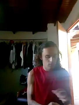 monroedelrey online show from December 17, 2025, 5:41 pm