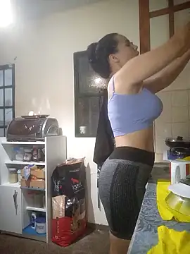 Arisbet333 online show from November 3, 2025, 11:59 pm