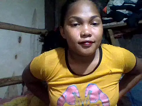 sweetlexypinay19 online show from April 3, 2026, 1:42 pm