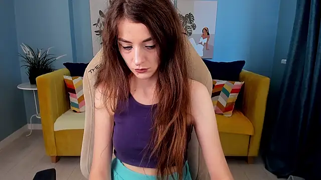 Snapshot of NikkaBush chatting on October 10, 2025, 5:28 am NikkaBush online show from October 10, 2025, 5:28 am