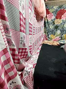 Snapshot of Your_seema_208 chatting on October 9, 2025, 1:09 pm Your seema 208 online show from October 9, 2025, 1:09 pm